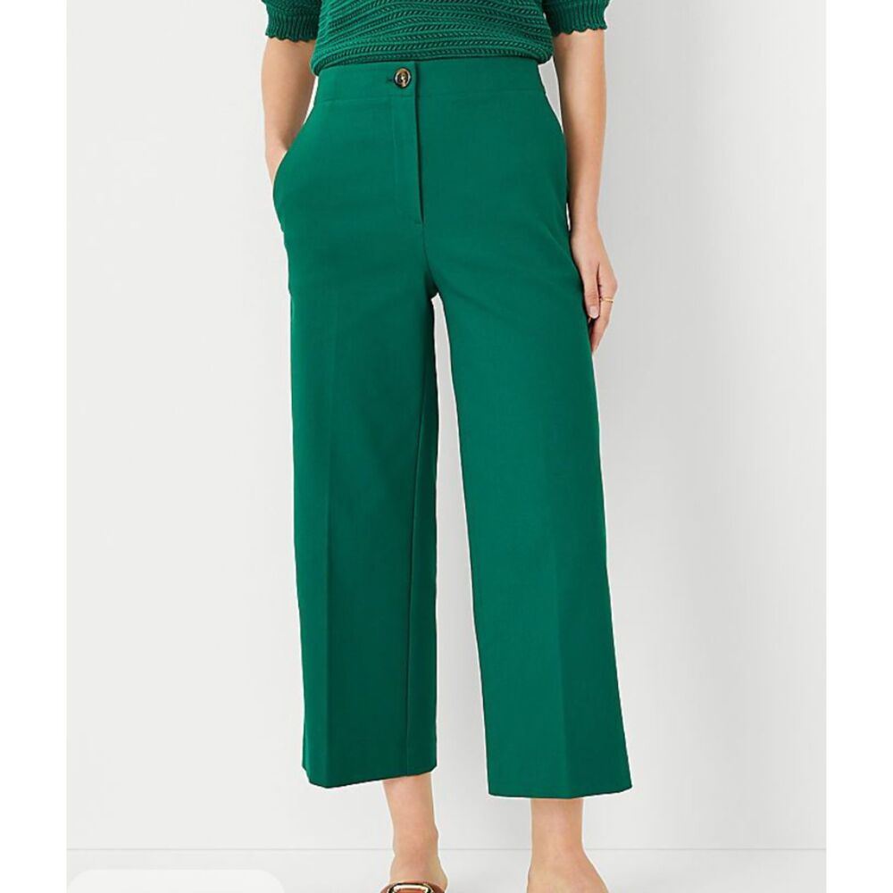 Ann Taylor the Kate green wide leg cropped pants